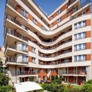 Escala Hotel & Suites