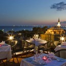 GLK PREMIER The Home Suites & Spa