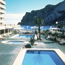 Esmeralda Apartments