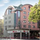 Ibis Heroes Square