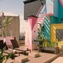 Pol & Grace Hotel