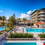 Petousis Hotel & Suites