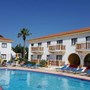 Cosmelenia Hotel & Apartments